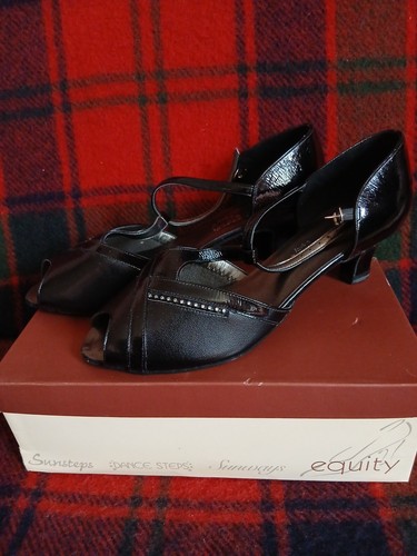 Black leather suede - black, equity