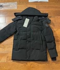 Canada Goose Wyndham Parka Small black badge