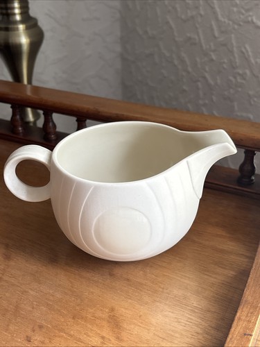 Hornsea concept milk jug - hornsea,