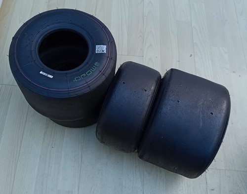 Mojo d2xx slick tyres full - tyres,,