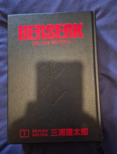 Berserk deluxe vol english - deluxe,