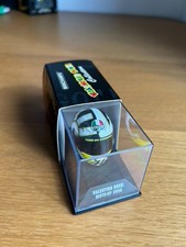 Minichamps Valentino Rossi 1:8