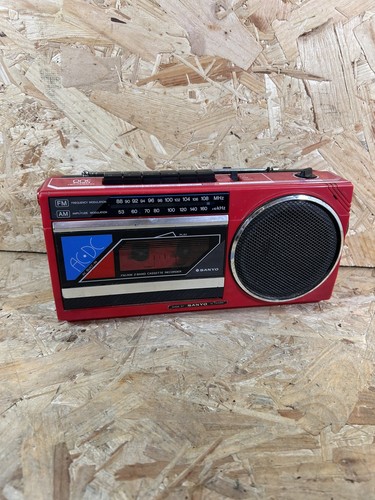 Sanyo 1730f radio cassette - sanyo,
