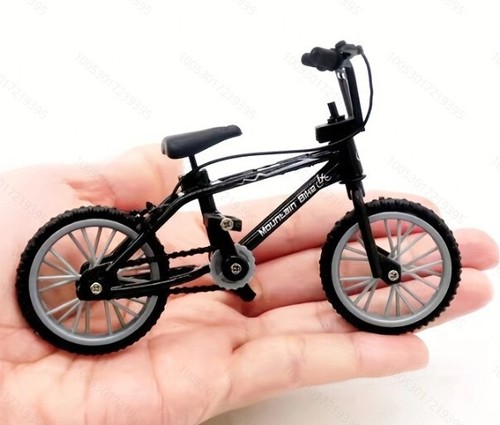 Finger bike - finger,