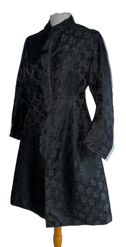 Victorian authentic black - authentic,