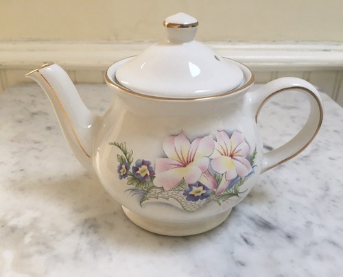 Vintage sadler teapot - sadler,