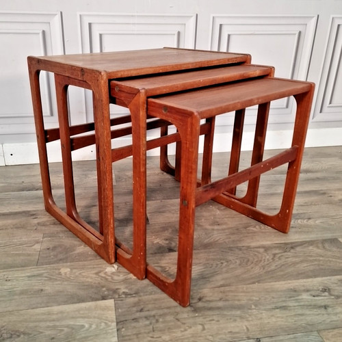 Vintage nest tables mid - nest, of