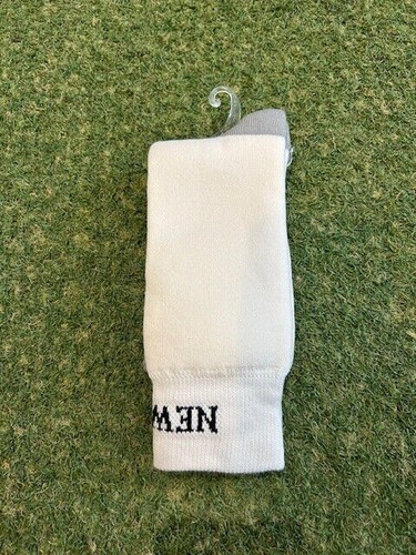 Newbery cricket socks size - newbery,