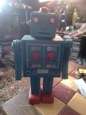 Vintage Robot Moneybox,  All In Good Condition No Dents And Scratches