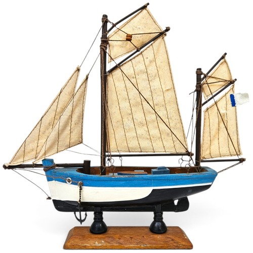 Wooden french thonier - wooden,