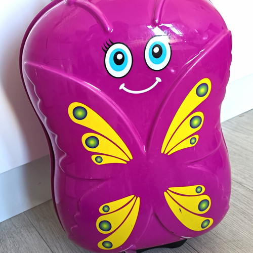 Travel buddies butterfly kids - buddies,