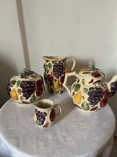 4 Pieces SILTONE POTTERY