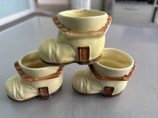 VINTAGE RETRO EGG CUP X 3