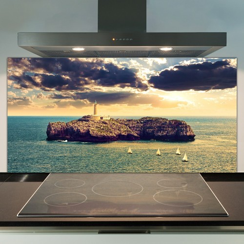Glass kitchen splashback - kitchen, tile