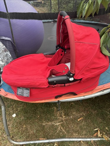 Quinny dreami carrycot red - dreami,