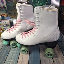 C SEVEN C7 Skates Quad Roller