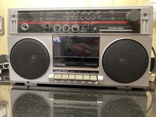 Toshiba RT-70S Stereo Radio