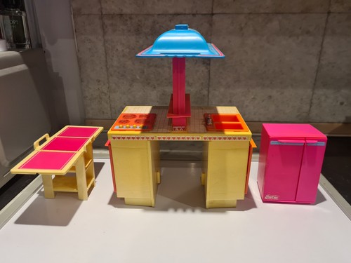 Vintage barbie 1984 kitchen - barbie,