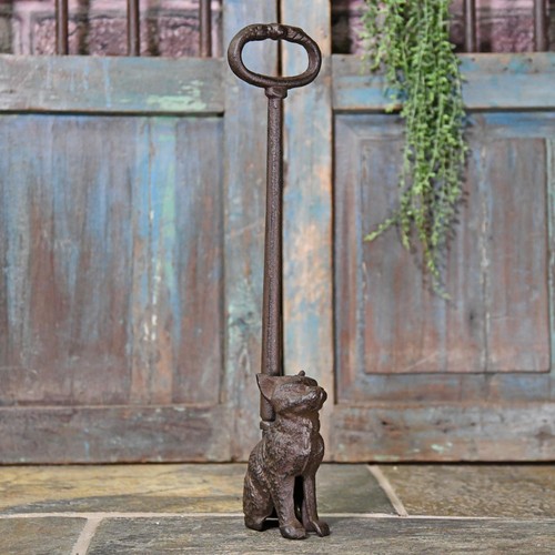 Rustic cast iron sitting cat - cast,