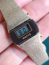Vintage Women's Macy's LCD