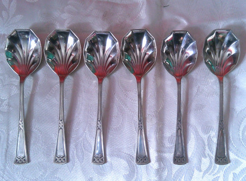 Set epns dessert or soup - or,
