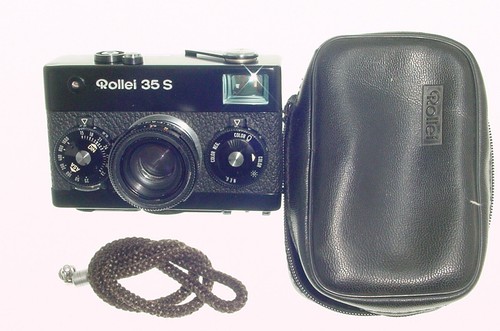 Rollei 35mm film camera - film,