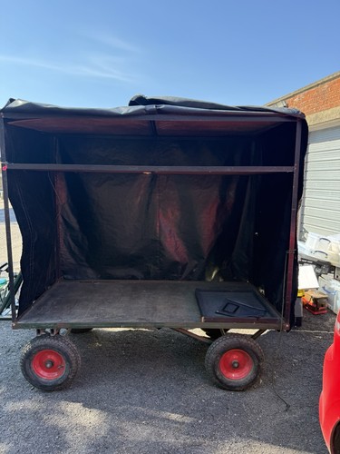 Large four wheel film - film, or