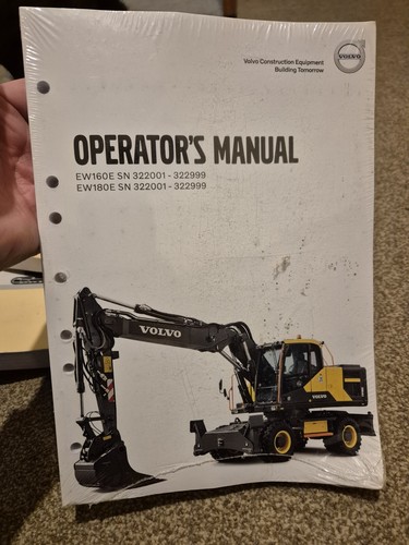 Volvo wheeled excavator - wheeled, manual