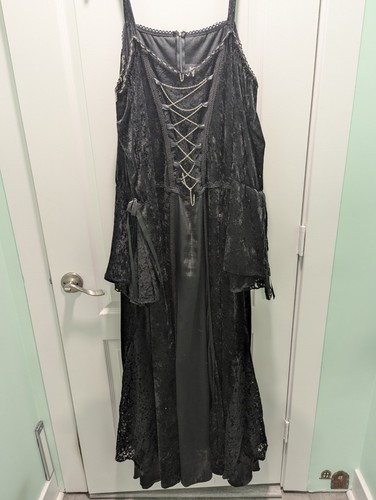 Lip service gothic black - lip,