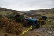 Photo 12x8 Trusty tractor at