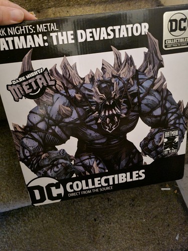 Collectibles dark nights - dark,