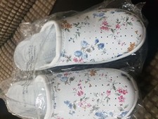 Comoda Ladies Slip On Shoes