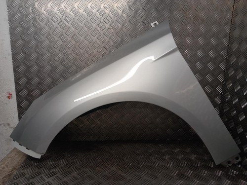 Ford focus left front - left, wing(has