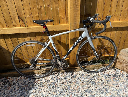 Giant a30 road bike - a30, 700c