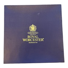 Royal Worcester Cake Plate Medici Ruby Gateau 28 cm Diameter Boxed 1991 China