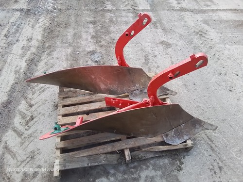 Kverneland match plough - match,