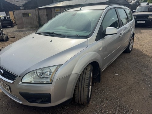 Ford focus ghia - ford, 2005
