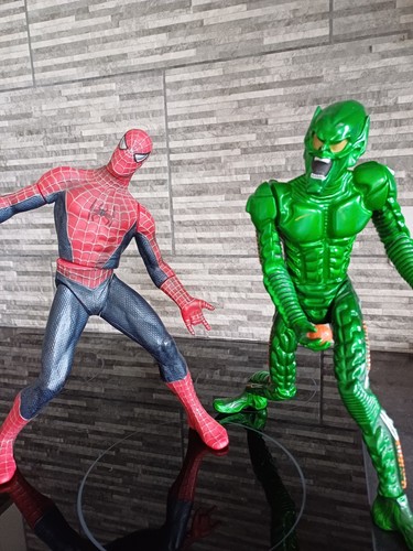 Spiderman and green goblin - spiderman,