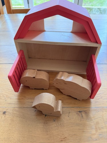 Wooden barn toy - barn, with