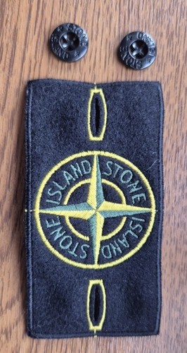 Stone island badge with - ,