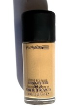 MAC Studio Fix Fluid SPF15 Foundation NC37 30ml
