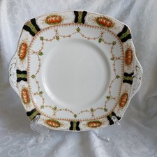 VINTAGE CAKE/SANDWICH PLATE SUPERIOR BELL CHINA LOVELY ROSE PATTERN 1930s