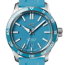 Christopher Ward C60 Trident Pro 300m Automatic Pool Blue 42mm Mint 2025
