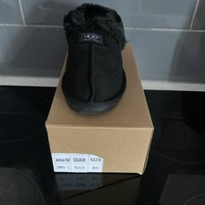 Ladies Ugg Slippers Size 7