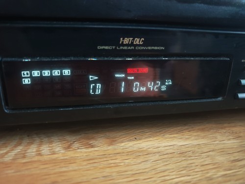 Pioneer laserdisc player - pioneer,