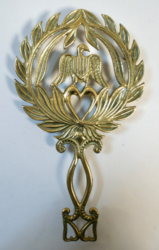 American brass trivet - american,