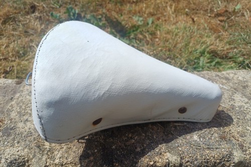 Vintage white iscaselle - vintage,