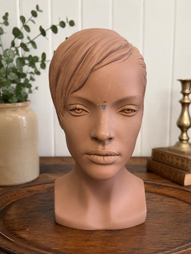 Vintage female mannequin head - vintage,