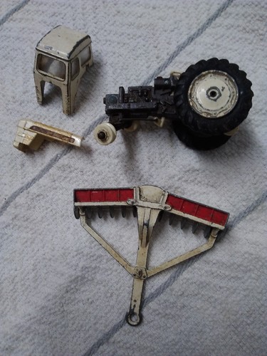 Dinky tractor