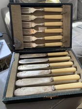 VINTAGE SELECTION OF EPNS FISH